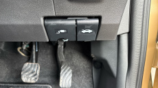 Dacia Spring 27kWh Expression 65 48kW 5dr Auto Electric Hatchback